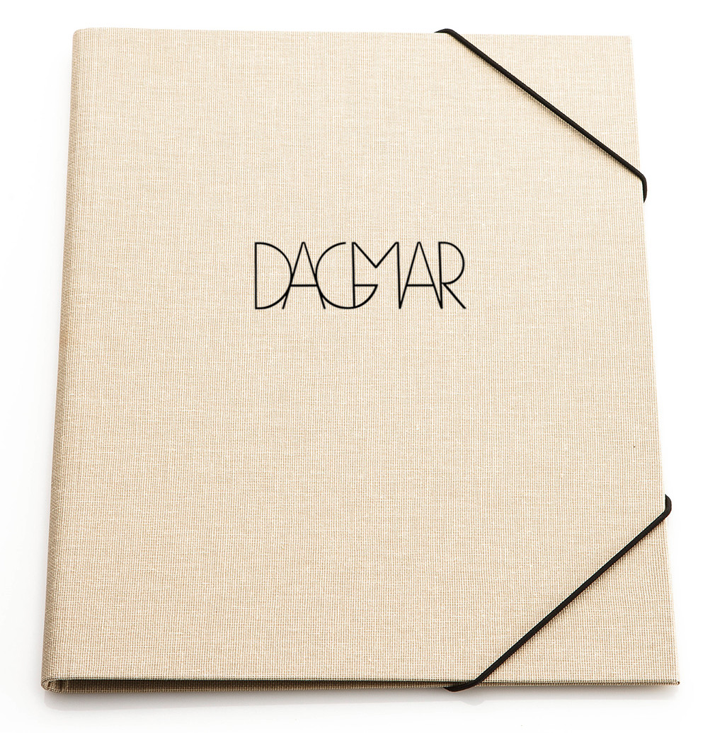 Réalisation professionnelle Dagmar par Bookbinders Design Paris
